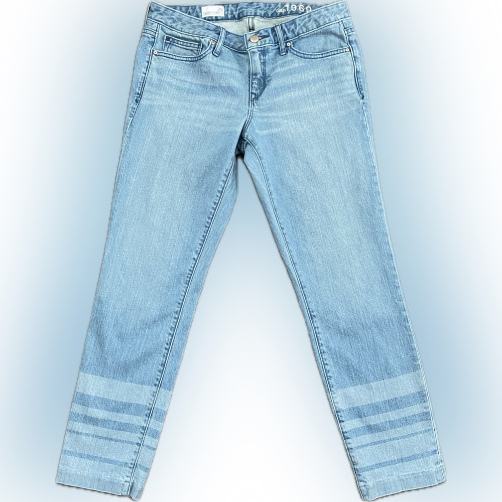 GAP 1969 Always Skinny Jeans - Size 8/29 - EUC